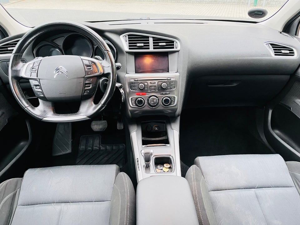 Citroën C4 1,6 e-HDi 112 Seduction E6G 5d