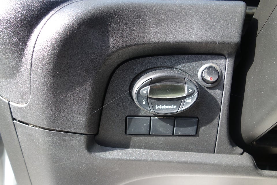 Iveco Daily 2,3 35S16 12m³ Van AG8