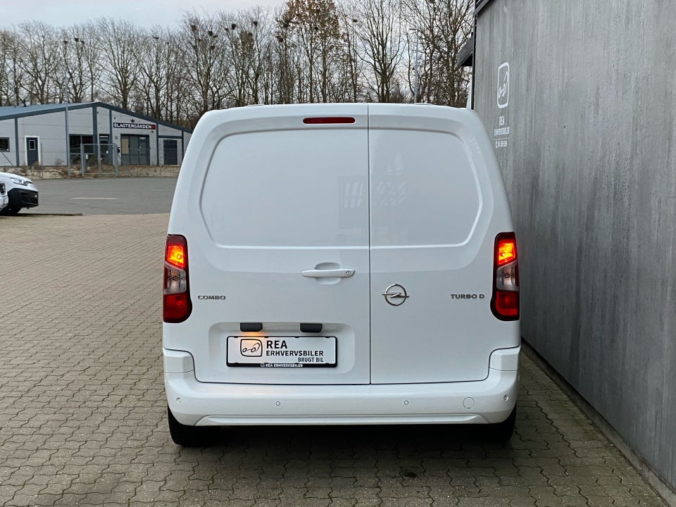 Opel Combo 1,5 D 102 Essentia L2V2
