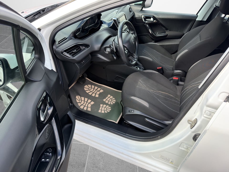 Peugeot 208 1,2 e-VTi 82 Active ESG 5d