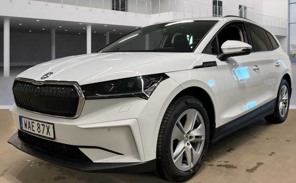 Skoda Enyaq 60 iV Loft 5d