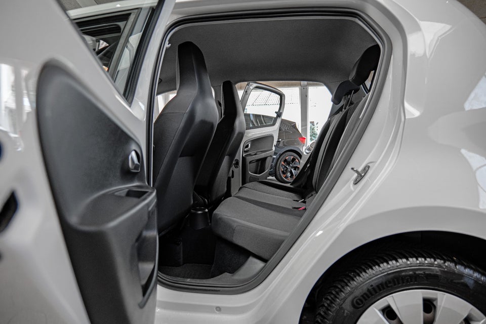 VW Up! 1,0 MPi 60 Move Up! BMT 5d