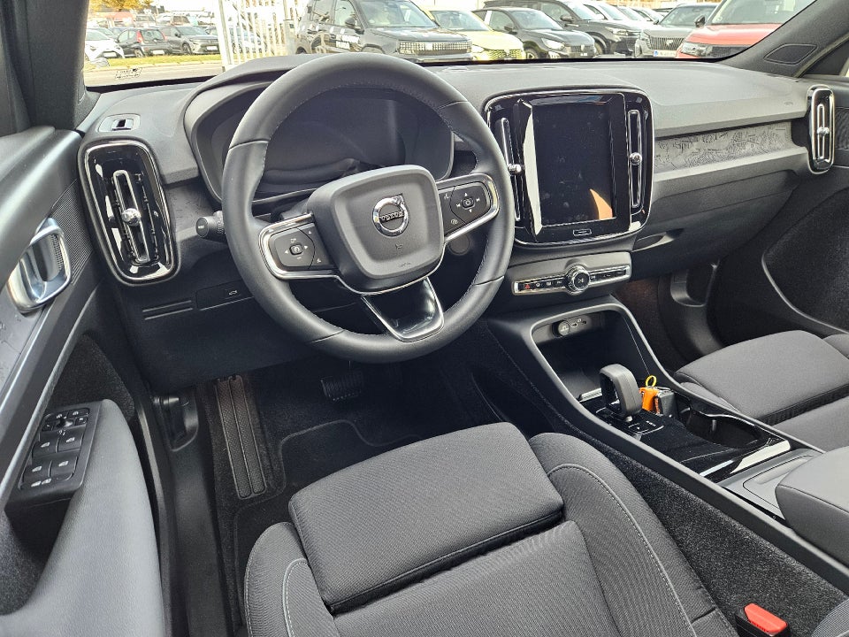 Volvo XC40 P6 ReCharge Pro 5d