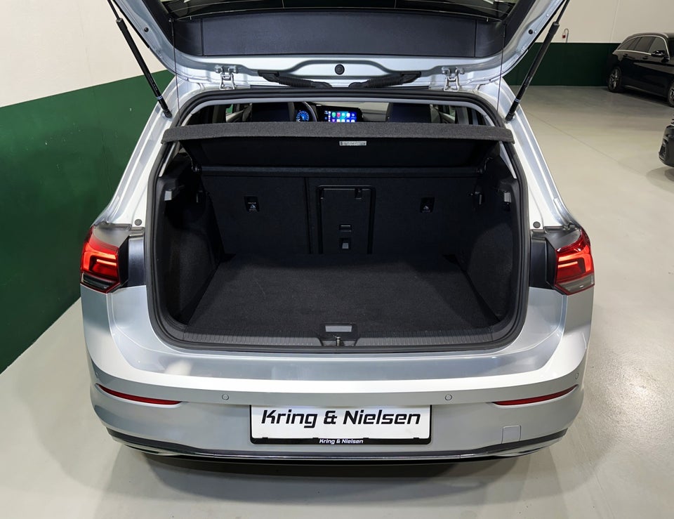 VW Golf VIII 1,5 eTSi 150 Style DSG 5d