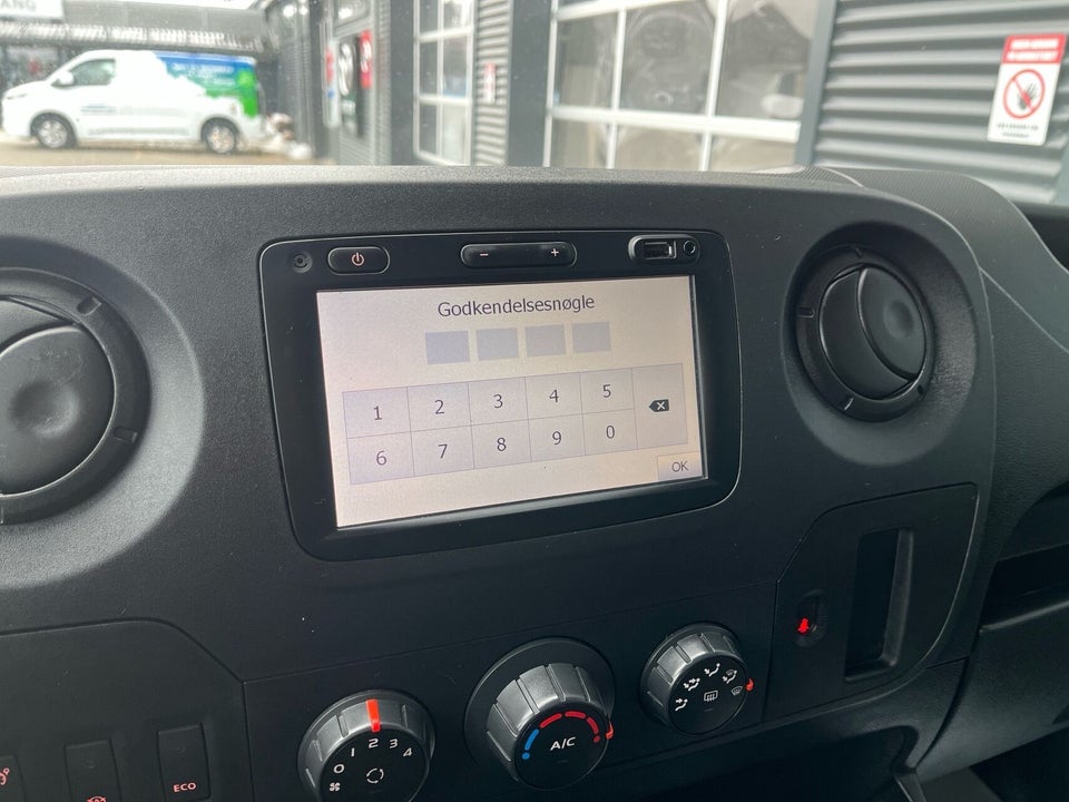 Renault Master III T35 2,3 dCi 145 L3 Db.Kab 4d