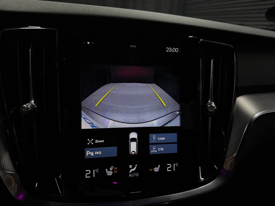 Volvo V60 2,0 T6 ReCharge R-Design aut. AWD 5d