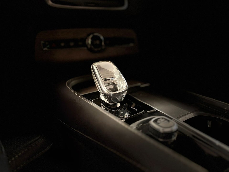 Volvo XC90 2,0 T8 ReCharge Plus Bright aut. AWD 7prs 5d