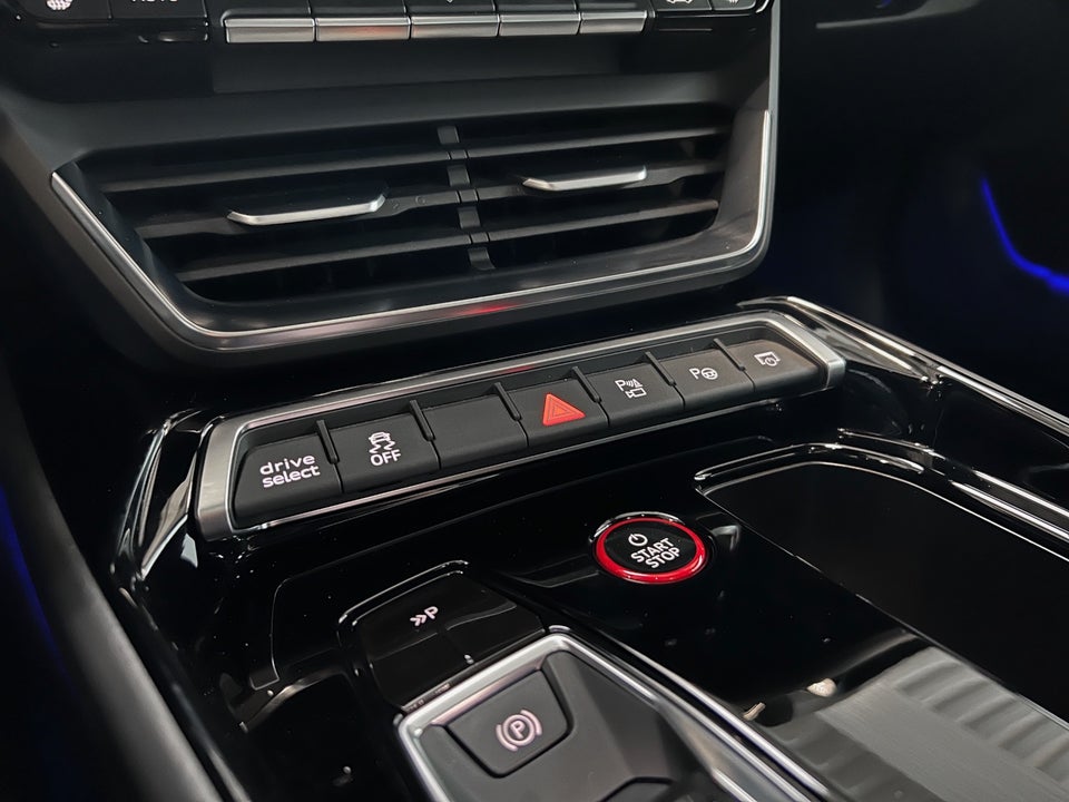 Audi e-tron GT quattro 4d