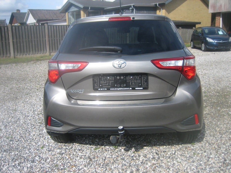 Toyota Yaris 1,5 VVT-i T2 Premium 5d