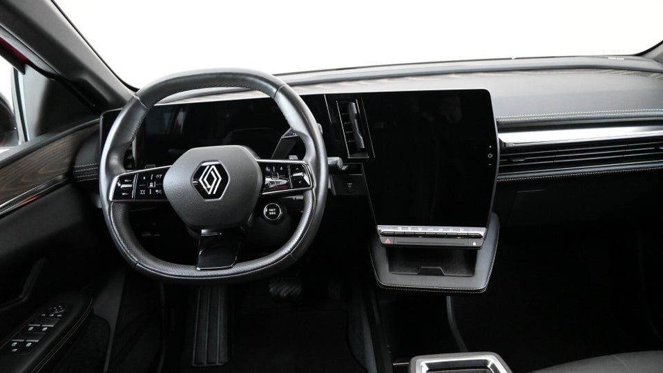 Renault Megane E-Tech 60 Iconic 5d