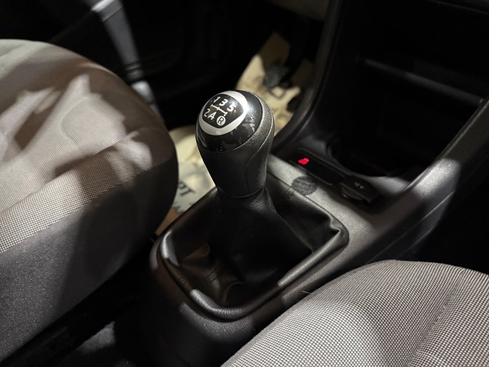 VW Up! 1,0 60 Cheer Up! BMT 5d