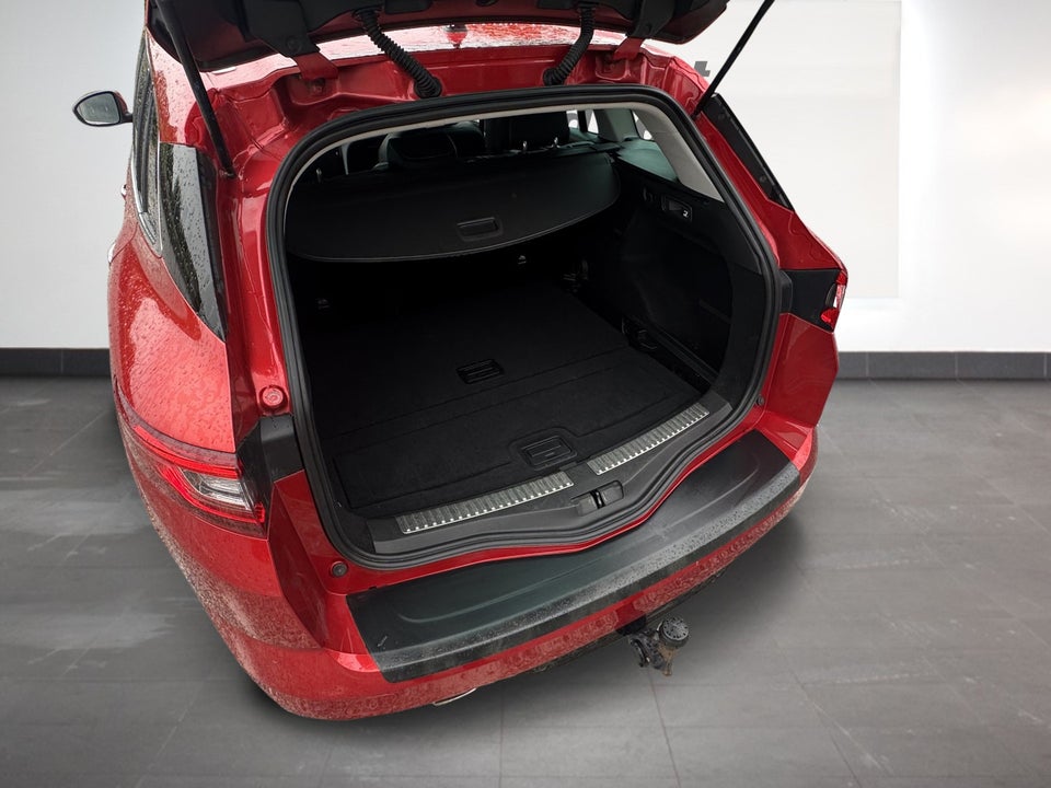 Renault Megane IV 1,3 TCe 140 Bose Edition Sport Tourer EDC 5d