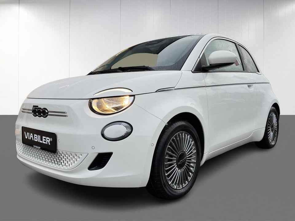 Fiat 500e 42 Icon 3+1 4d