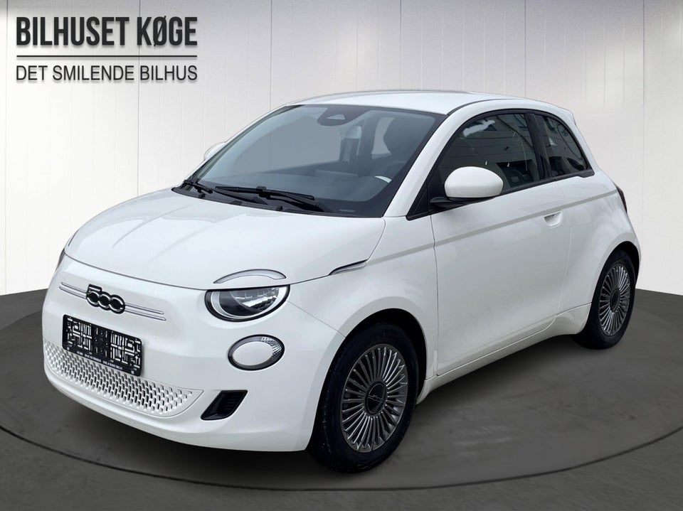 Fiat 500e 42 Icon 3d