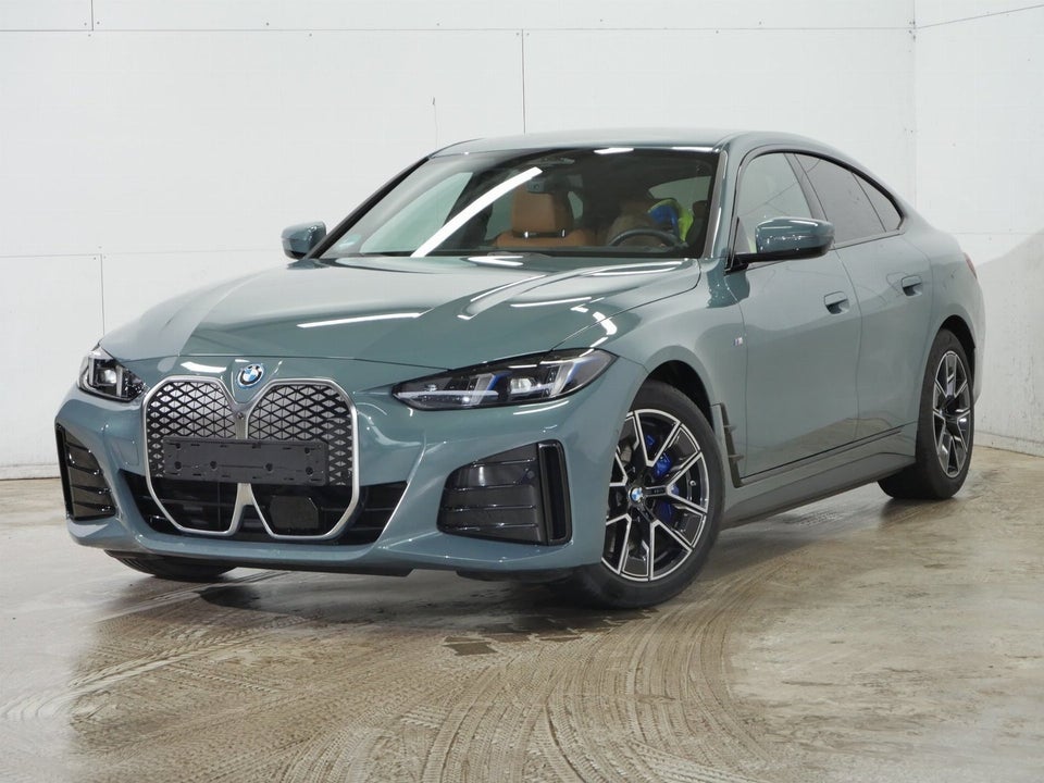 BMW i4 eDrive40 Fully Charged M-Sport 5d