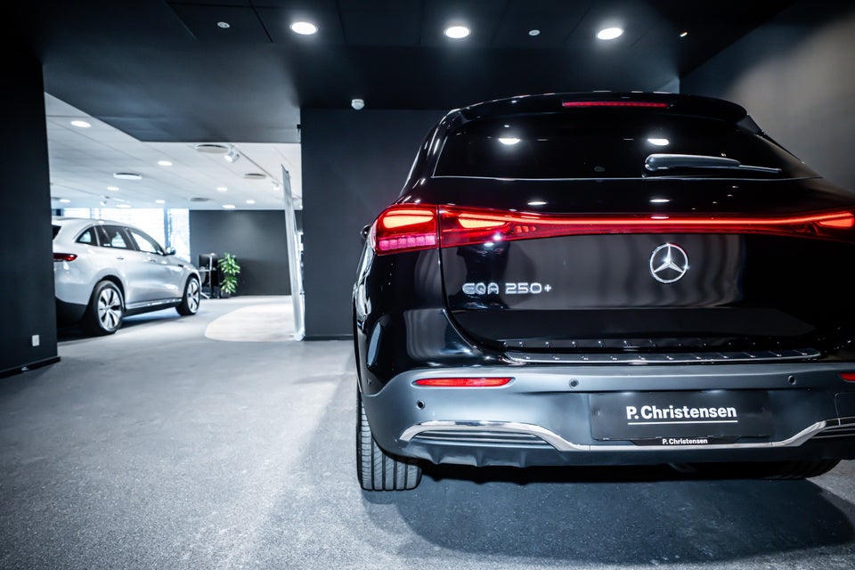 Mercedes EQA250+ AMG Premium 5d