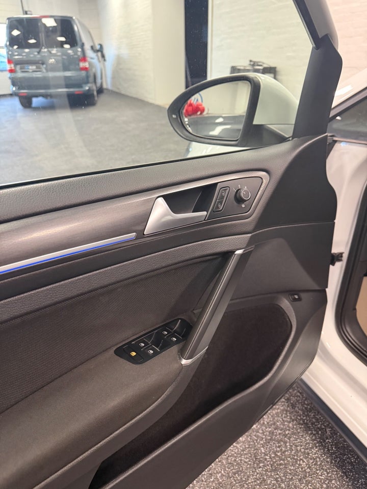 VW Golf VII 1,4 GTE DSG 5d