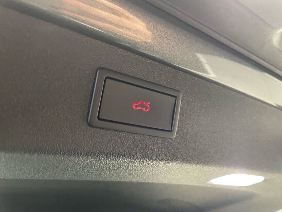 Skoda Enyaq 85x iV Laurin & Klement Coupé 5d