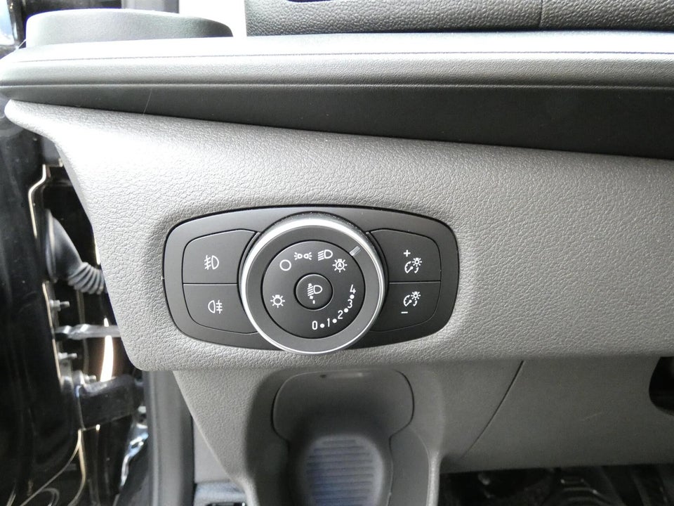Ford Transit Custom 320 L2 2,0 TDCi 170 Trend aut.