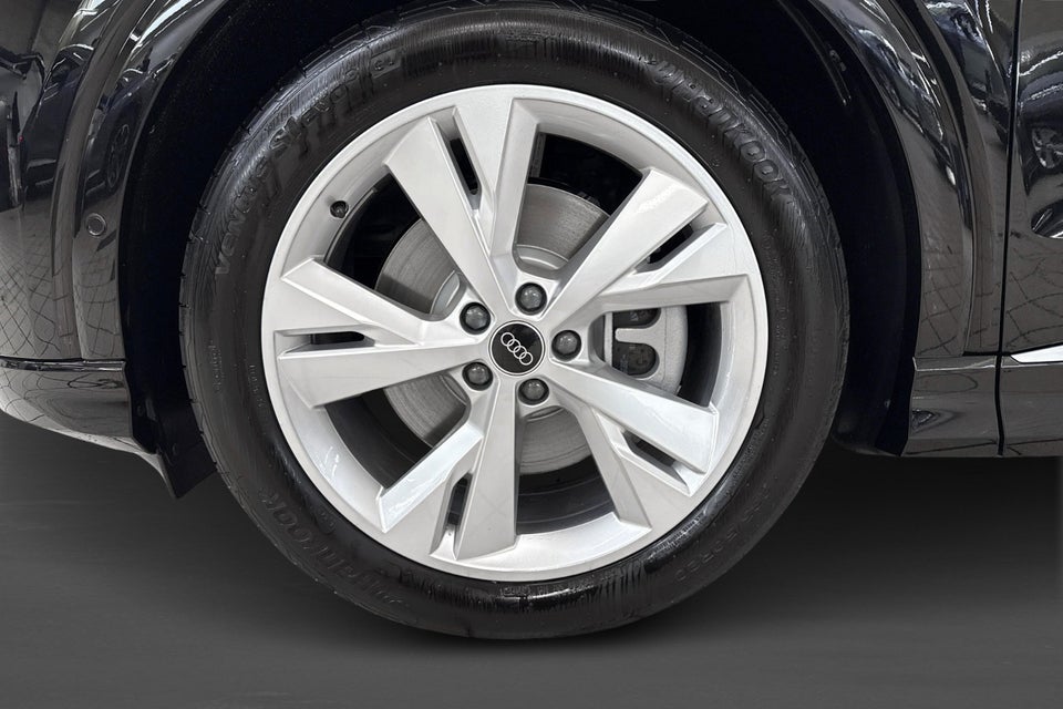 Audi Q4 e-tron 45 S-line Edition 5d