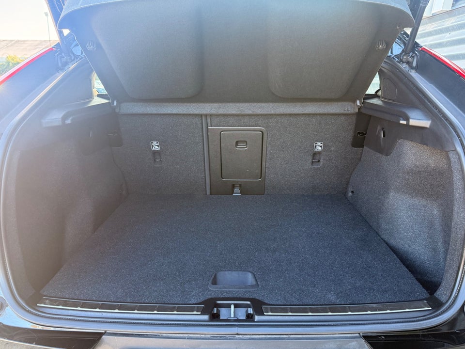 Volvo C40 P6 ReCharge Core 5d