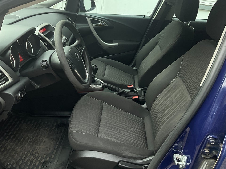 Opel Astra 1,4 100 Essentia Sports Tourer 5d