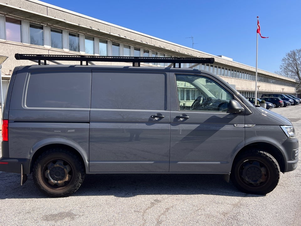 VW Transporter 2,0 TDi 204 Kassevogn 4Motion kort