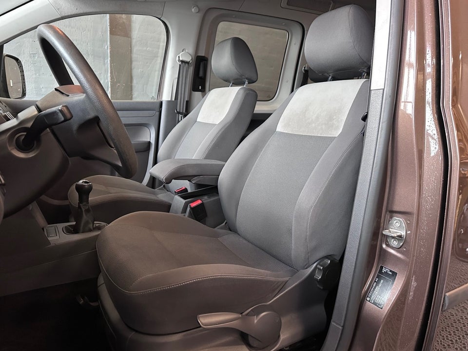 VW Caddy 1,2 TSi 85 Trendline 7prs 4d