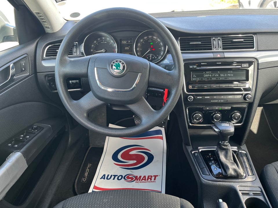 Skoda Superb 2,0 TDi 140 Comfort Combi DSG 5d