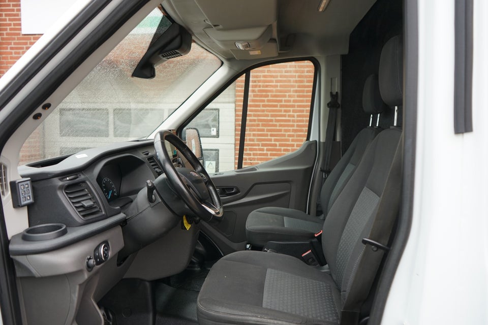 Ford Transit 350 L2 Van 2,0 TDCi 170 Trend H2 RWD
