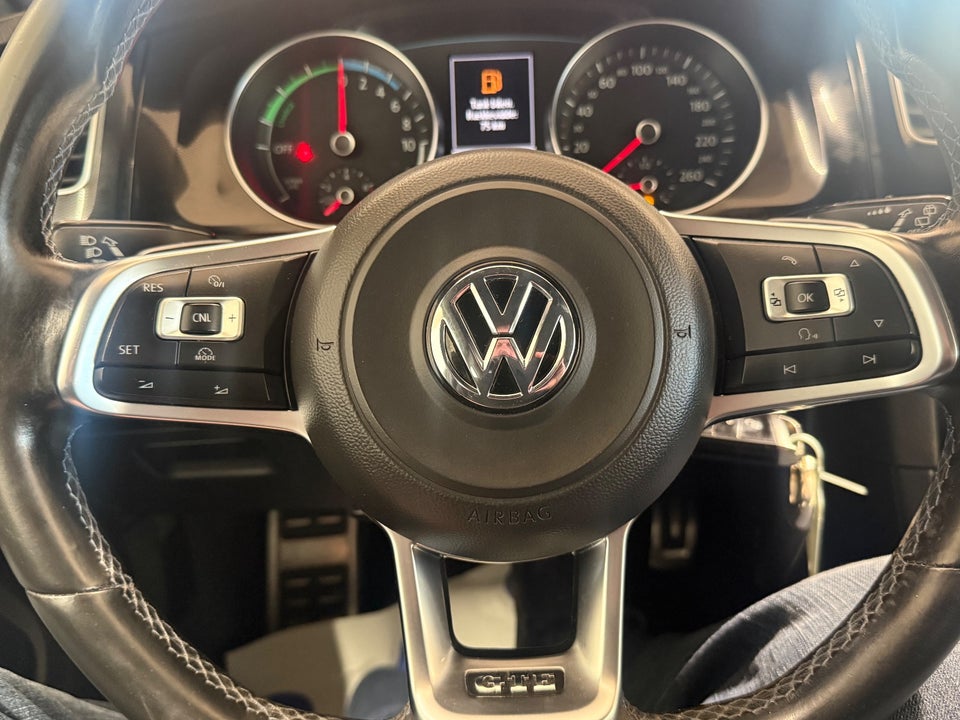 VW Golf VII 1,4 GTE DSG 5d