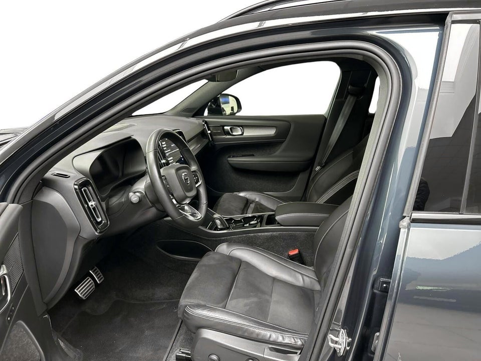 Volvo XC40 P8 ReCharge Twin Pro 5d