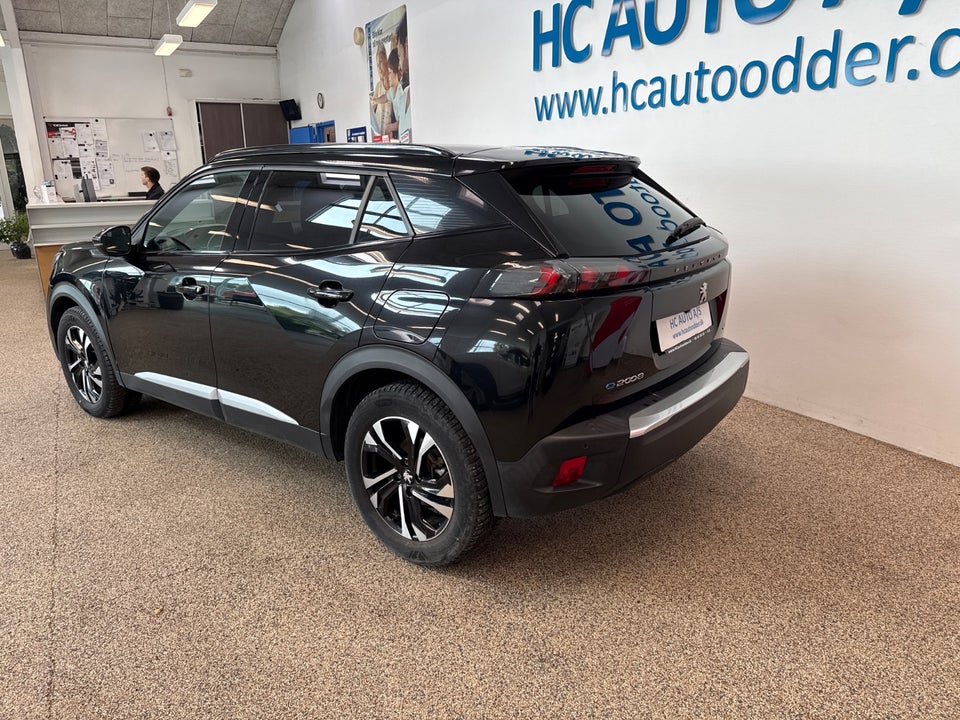 Peugeot e-2008 50 GT 5d