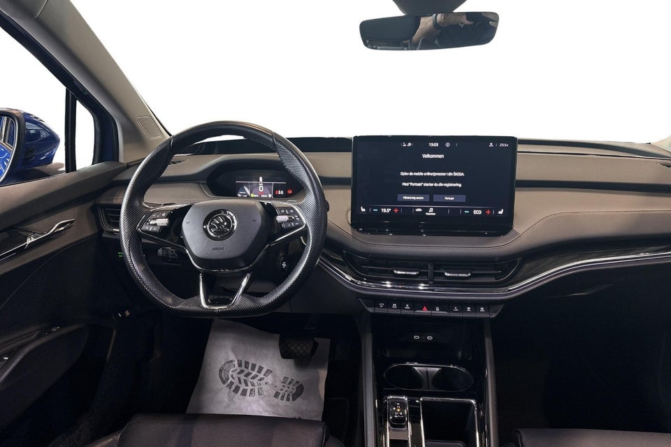 Skoda Enyaq 60 iV Suite 5d