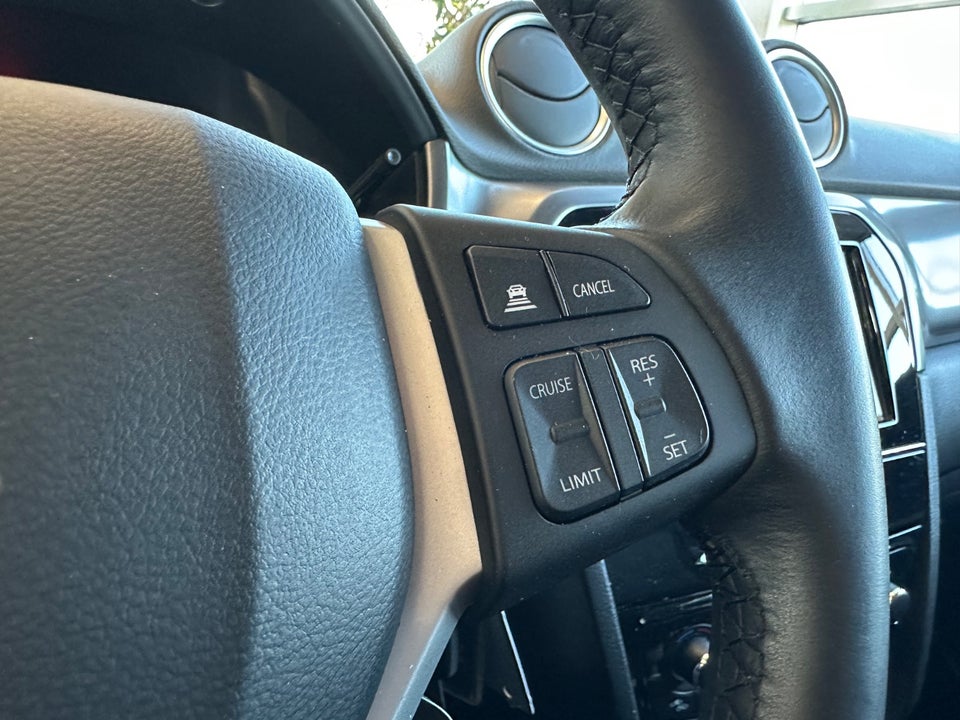 Suzuki Vitara 1,4 mHybrid Active 5d