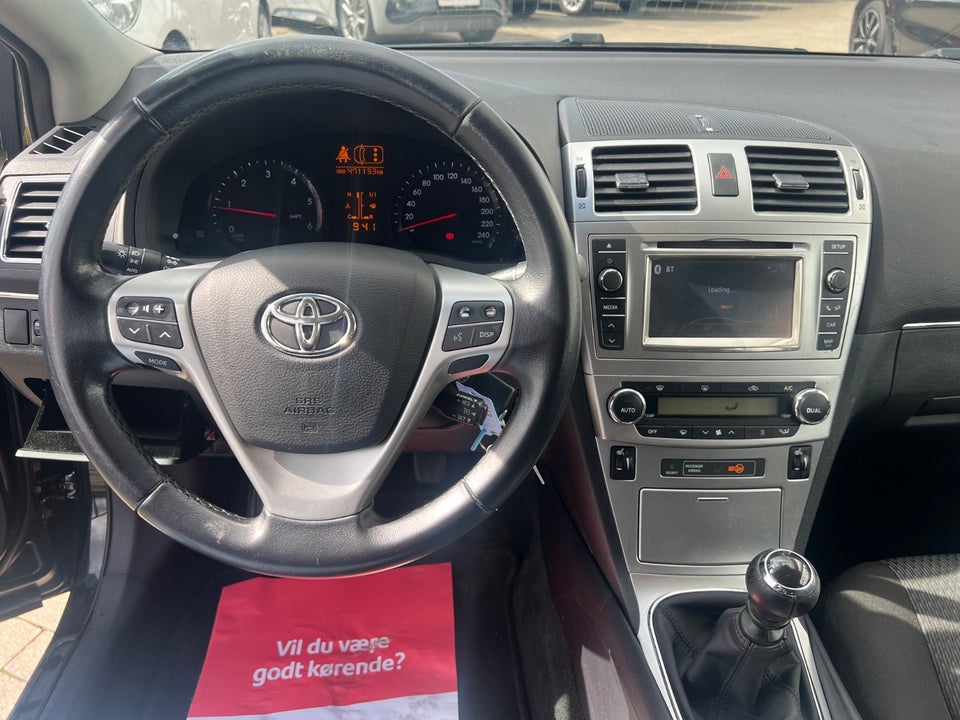 Toyota Avensis 2,0 D-4D T1 stc. 5d