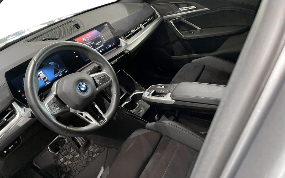 BMW iX2 eDrive20 M-Sport 5d