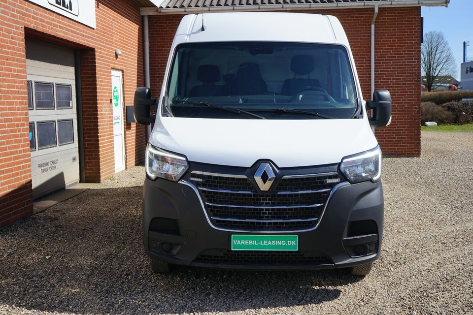 Renault Master IV T35 2,3 dCi 165 L3H2 Kassevogn RWD