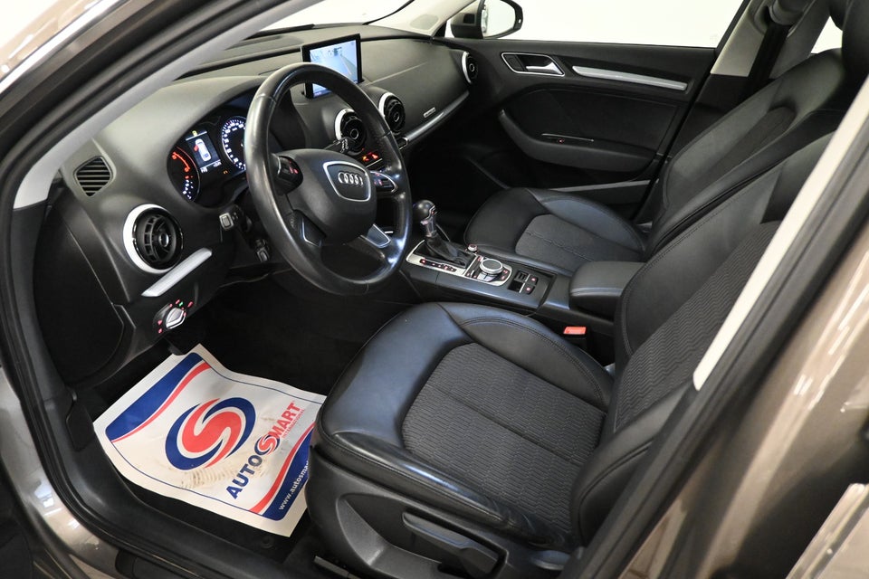 Audi A3 2,0 TDi 184 Ambiente Sportback quattro S-tr. 5d