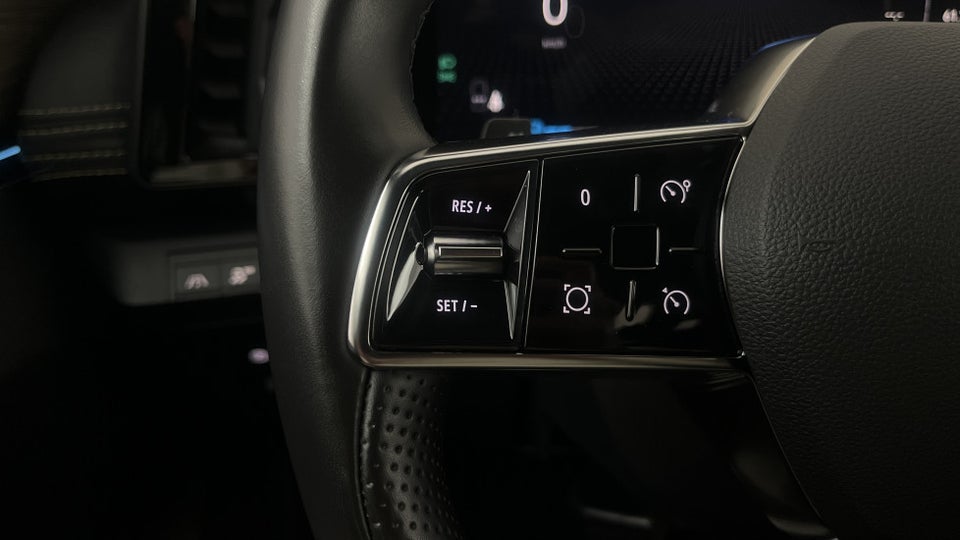 Renault Megane E-Tech 60 Iconic 5d