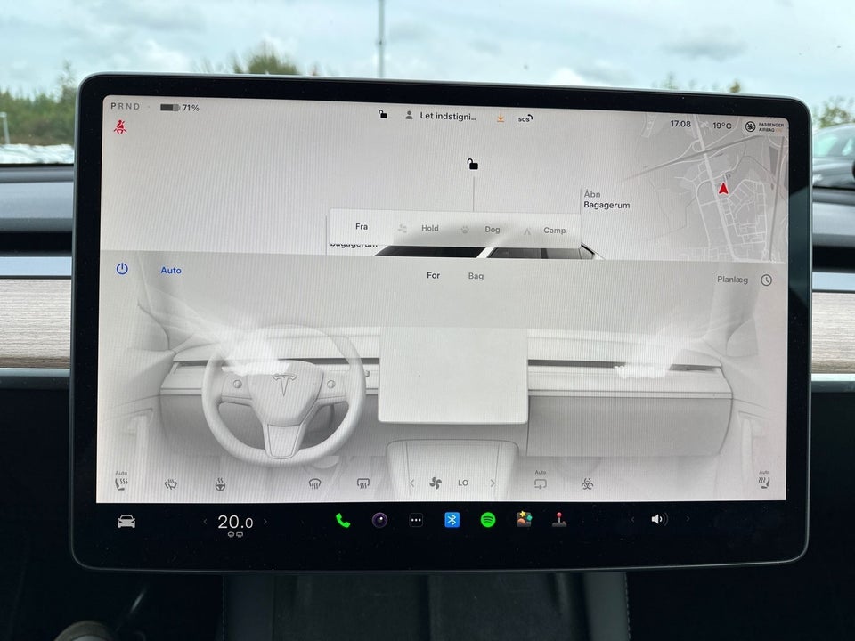 Tesla Model Y Long Range AWD 5d