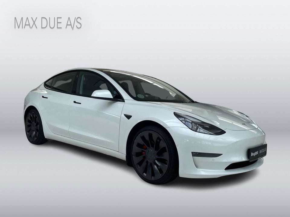 Tesla Model 3 Long Range AWD 4d