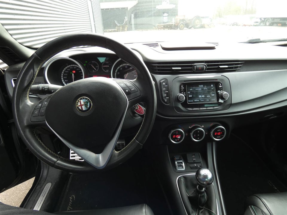 Alfa Romeo Giulietta 1,4 M-Air 170 Sportiva 5d