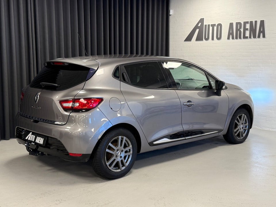 Renault Clio IV 1,5 dCi 75 Expression 5d