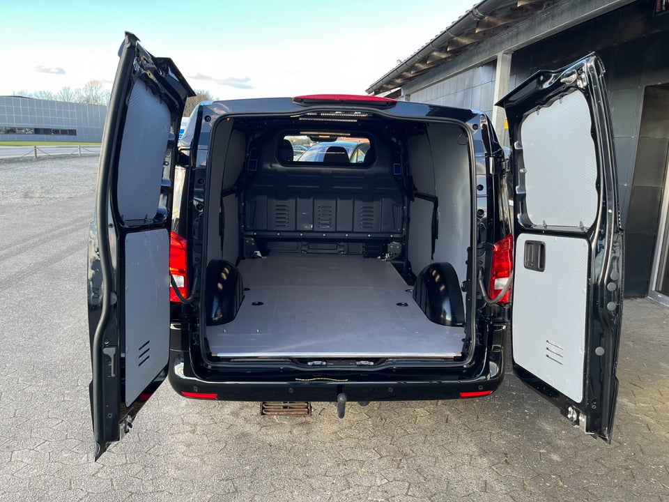 Mercedes Vito 119 2,2 CDi Complete aut. L