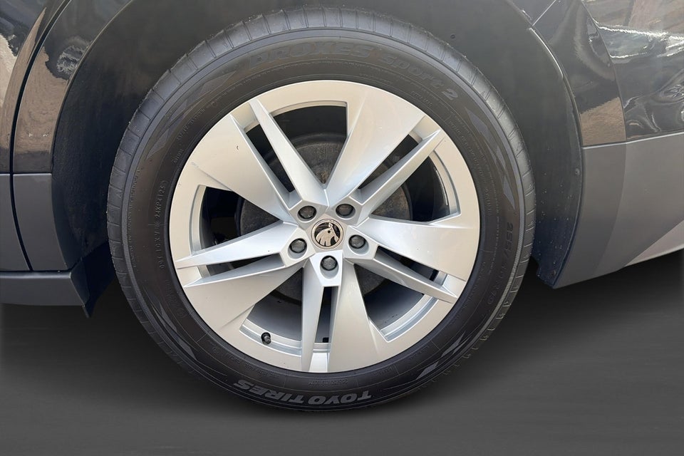 Skoda Enyaq 80 iV Premium Loft 5d