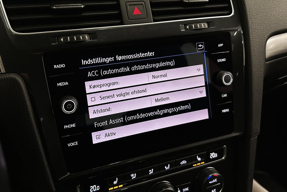 VW Golf VII 1,5 TSi 150 Comfortline DSG 5d