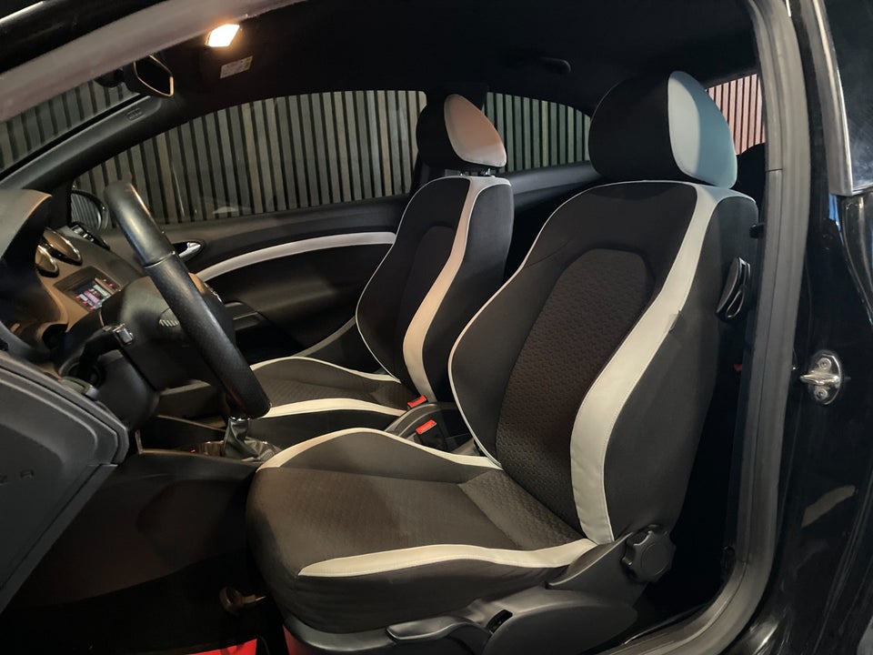 Seat Ibiza 1,8 TSi 192 Cupra SC 3d