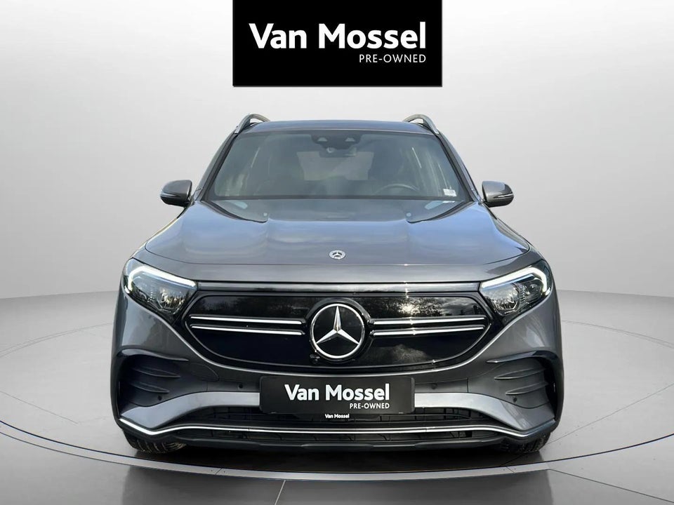 Mercedes EQB250 AMG Line 5d