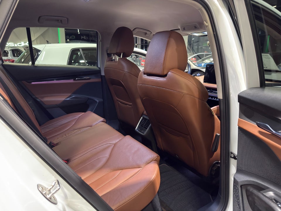 Skoda Enyaq 80 iV ecoSuite 5d